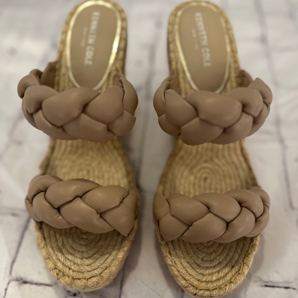Kenneth Cole New York Wedges